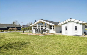 Awesome Home In Juelsminde With Sauna, Sønderby